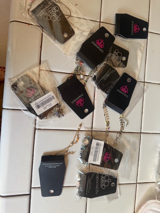 34 Piece Paparazzi Piece - Picture 6 of 10